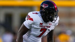 Steve Linton NFL Draft Scouting Report (Scouting Reports). Photo by Troy Babbitt-USA TODAY Sports