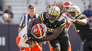 Zeek Biggers NFL Draft Scouting Report (Scouting Reports). Photo by Dale Zanine-USA TODAY Sports
