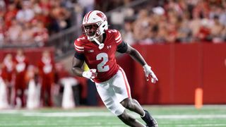 Senior Bowl Watchlist: 5 CFB Players To Monitor Week 3  (Senior Bowl). Photo by Jeff Hanisch-Imagn Images