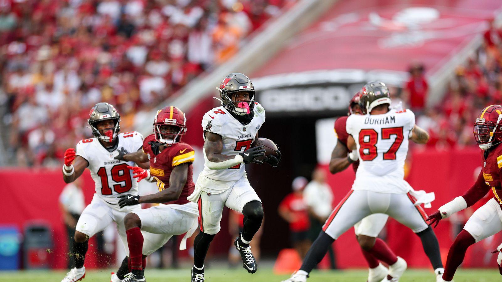 Bucky Irving Should Have Bigger Role In Buccaneers' Offense