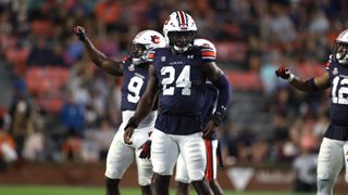 Keyron Crawford NFL Draft Scouting Report (Scouting Reports). Photo by John Reed-Imagn Images