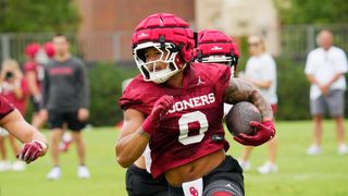 Jaydn Ott NFL Draft Scouting Report (Scouting Reports). Photo by DOUG HOKE/THE OKLAHOMAN / USA TODAY NETWORK via Imagn Images