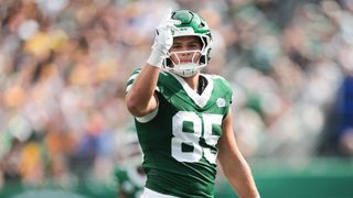 Mason Taylor May Be Jets' Lone Bright Spot (NFL). Photo by Vincent Carchietta-Imagn Images